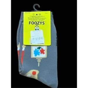 NEW WITH TAGS foozys womens crew socks artist easel paint brush size 9-11